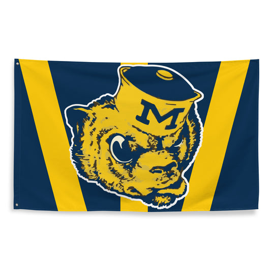 Michigan Wolverines - Old School Flag